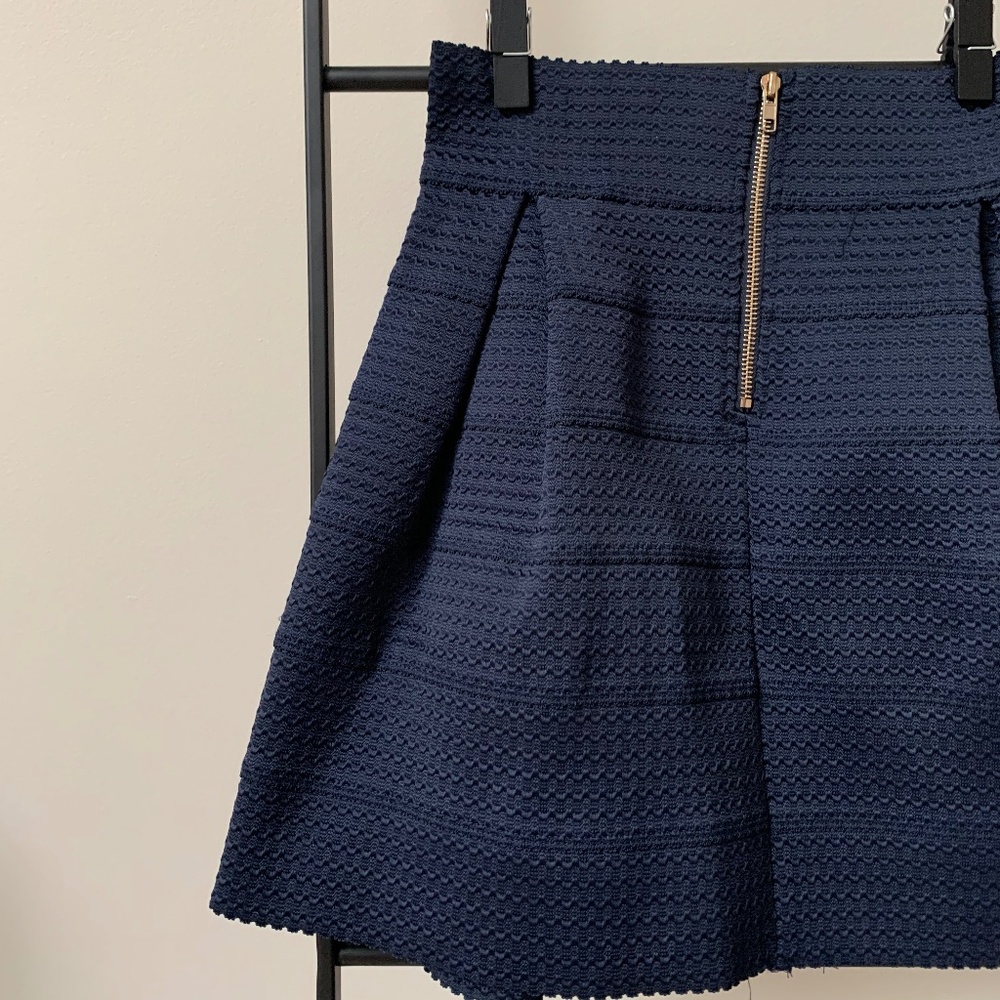 Structured Skirt - Picture 2 of 2